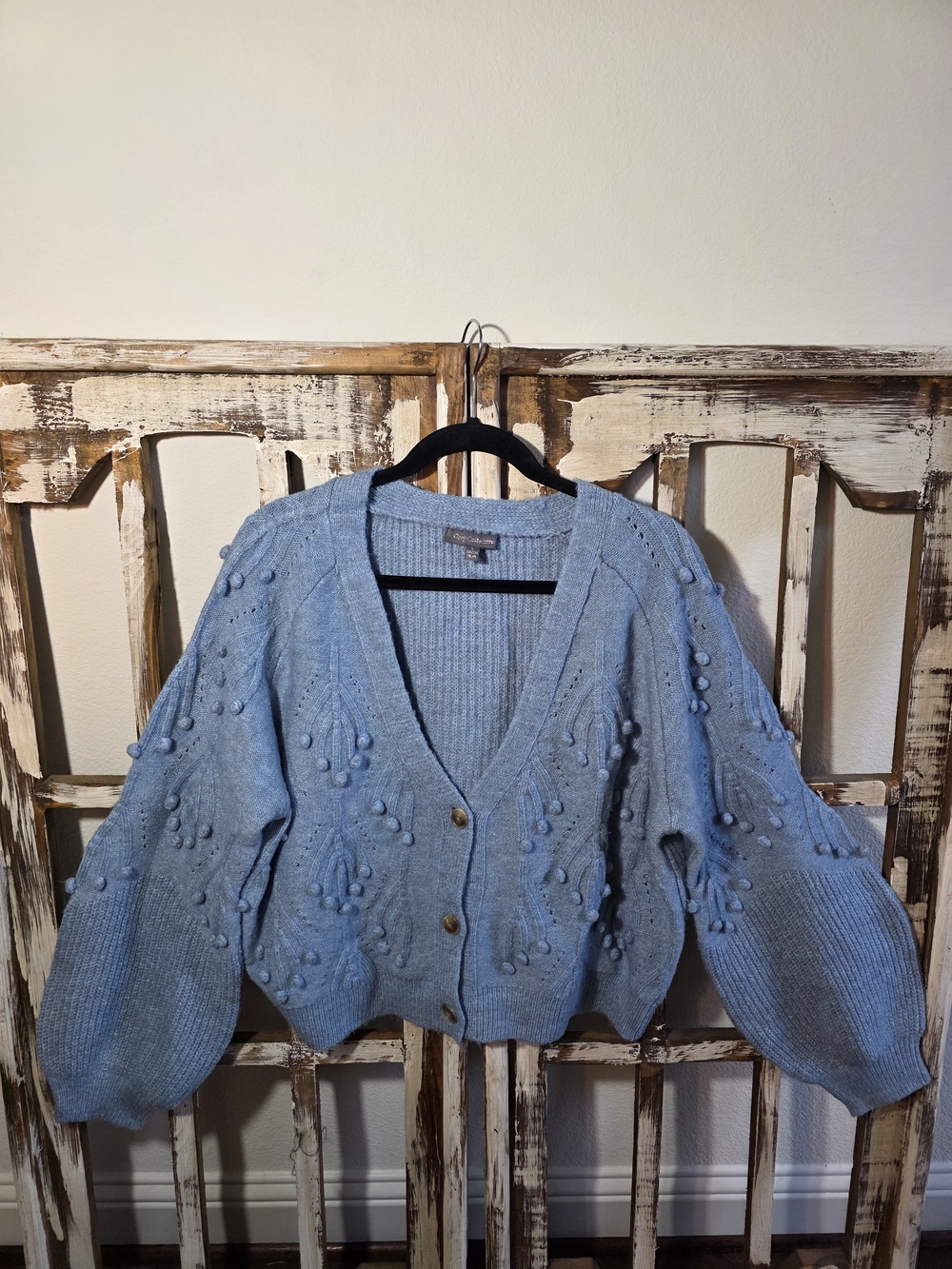Balloon Sleeved Textured Button-Front Women's Sweater